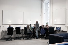 slagfaste akustikplader til skoler og institutioner
